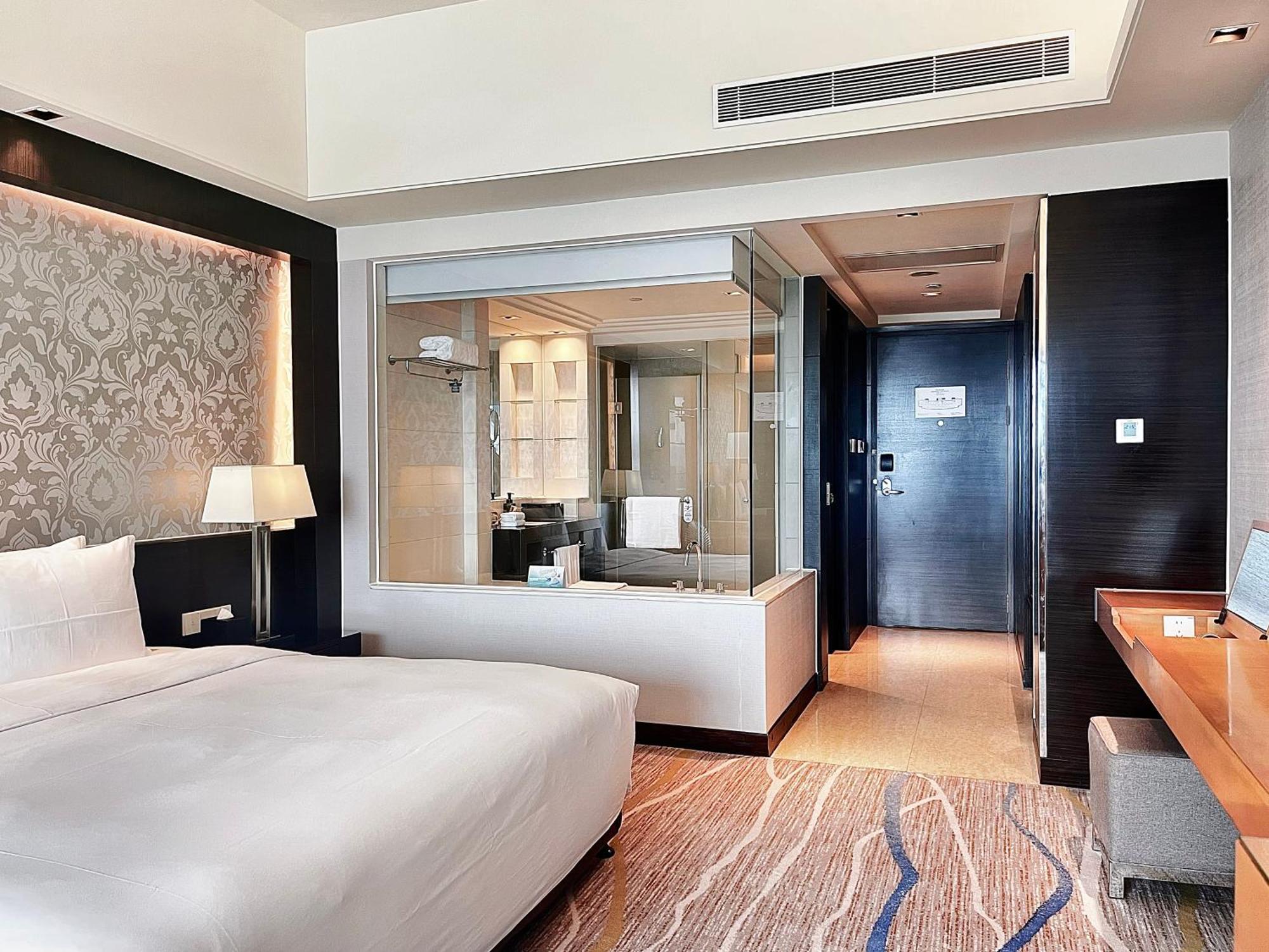 Swiss Grand Xiamen-Harbour View Hotel Exterior photo