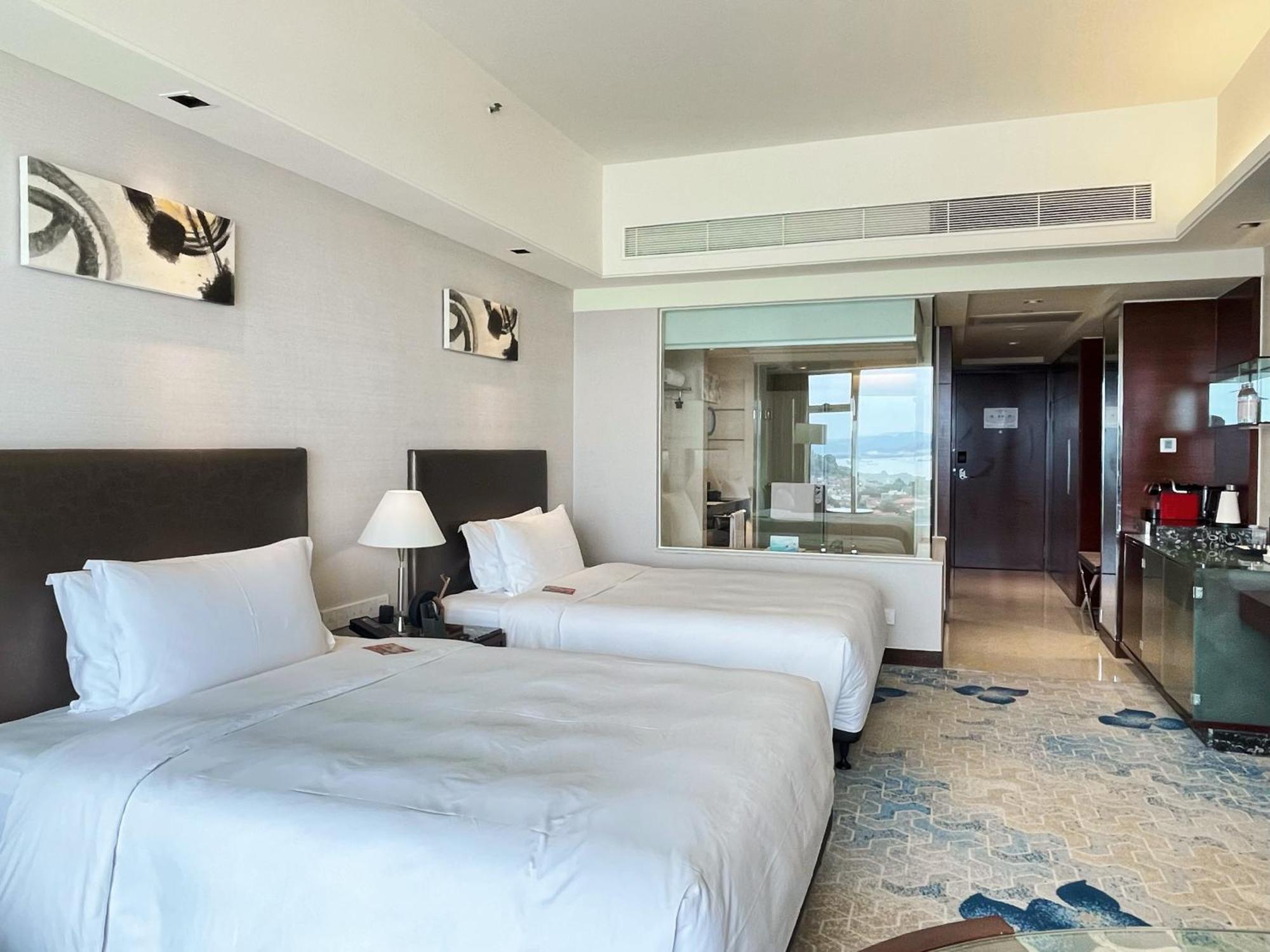 Swiss Grand Xiamen-Harbour View Hotel Exterior photo