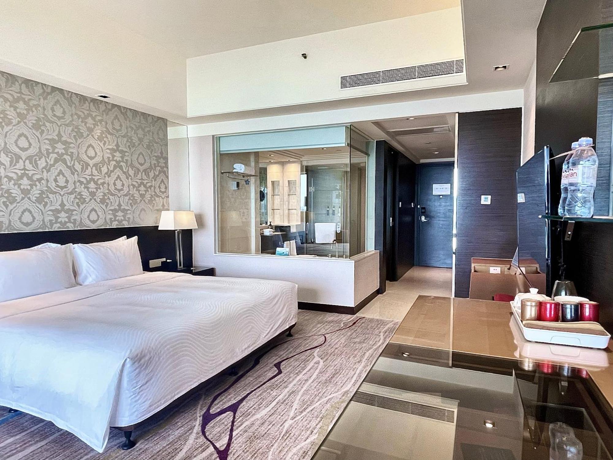Swiss Grand Xiamen-Harbour View Hotel Exterior photo